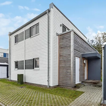 Puettenhuus Ferienhaus *