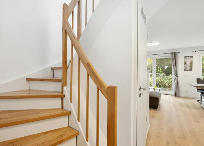 Puettenhuus Nyaraló Tossens